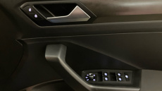 Volkswagen T-Roc 1.5 TSI EVO SE 5dr Petrol Hatchback